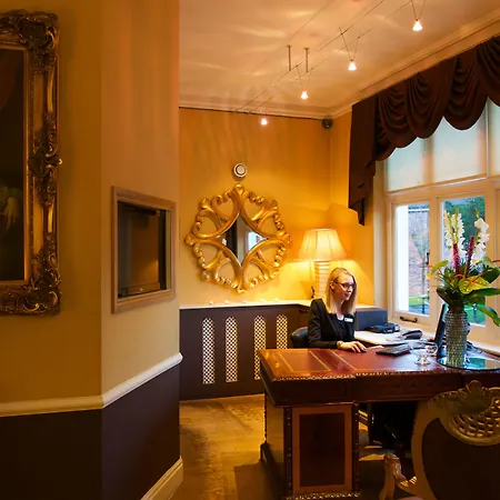 Hallmark Hotel Llyndir Hall, Chester South-3